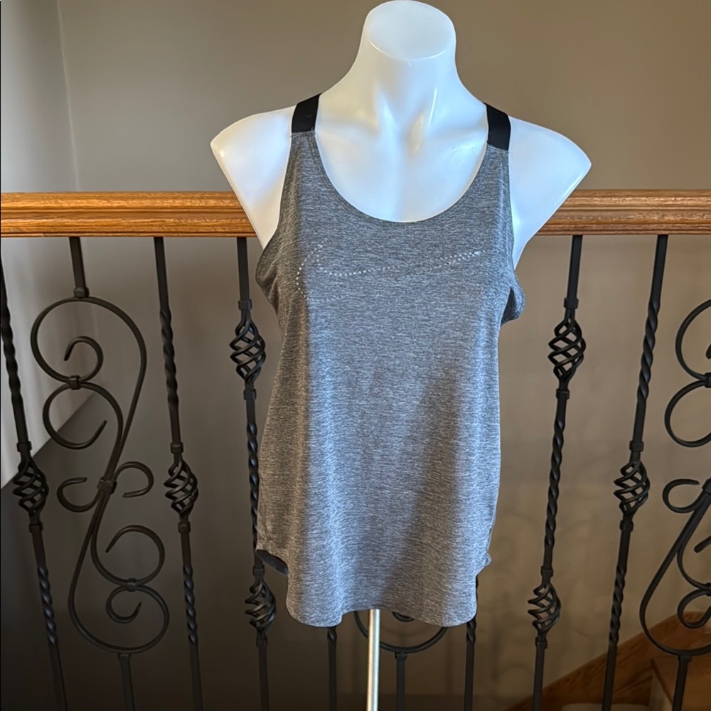 Nike tank